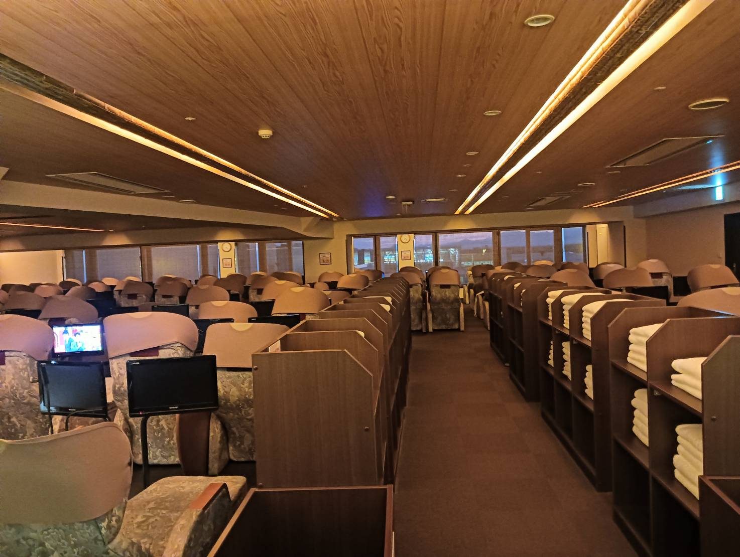 新千歳空港温泉 リクライニング