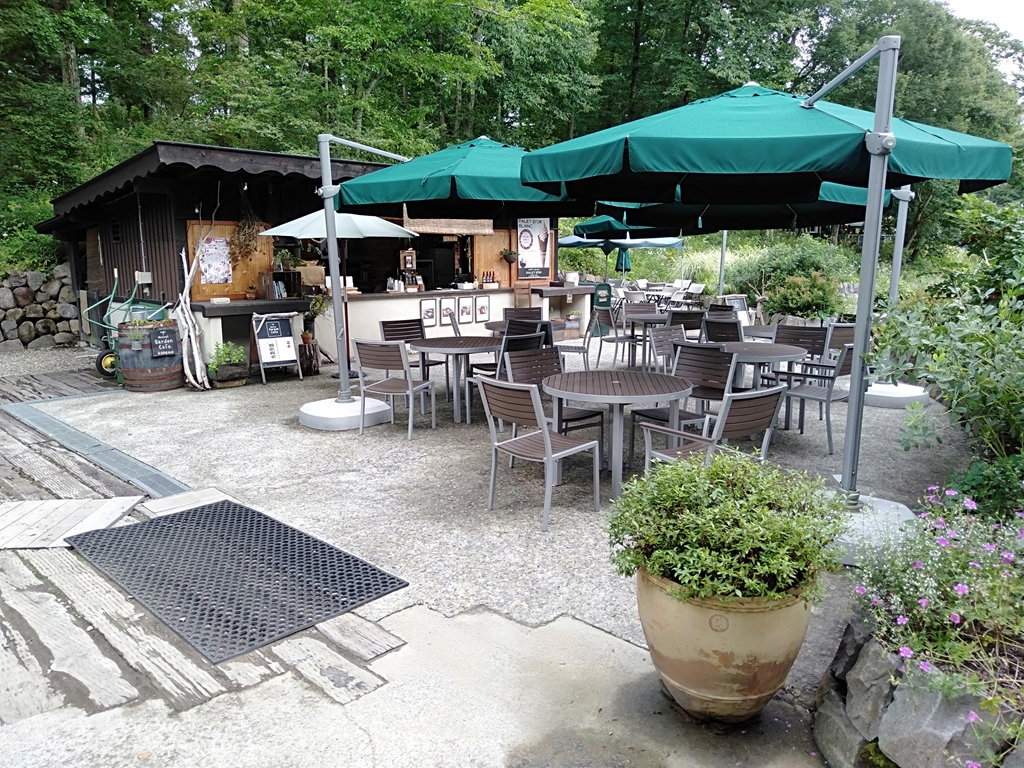 ガーデンカフェ by ROCK