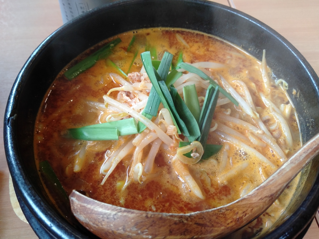 中華料理 鴨川食堂